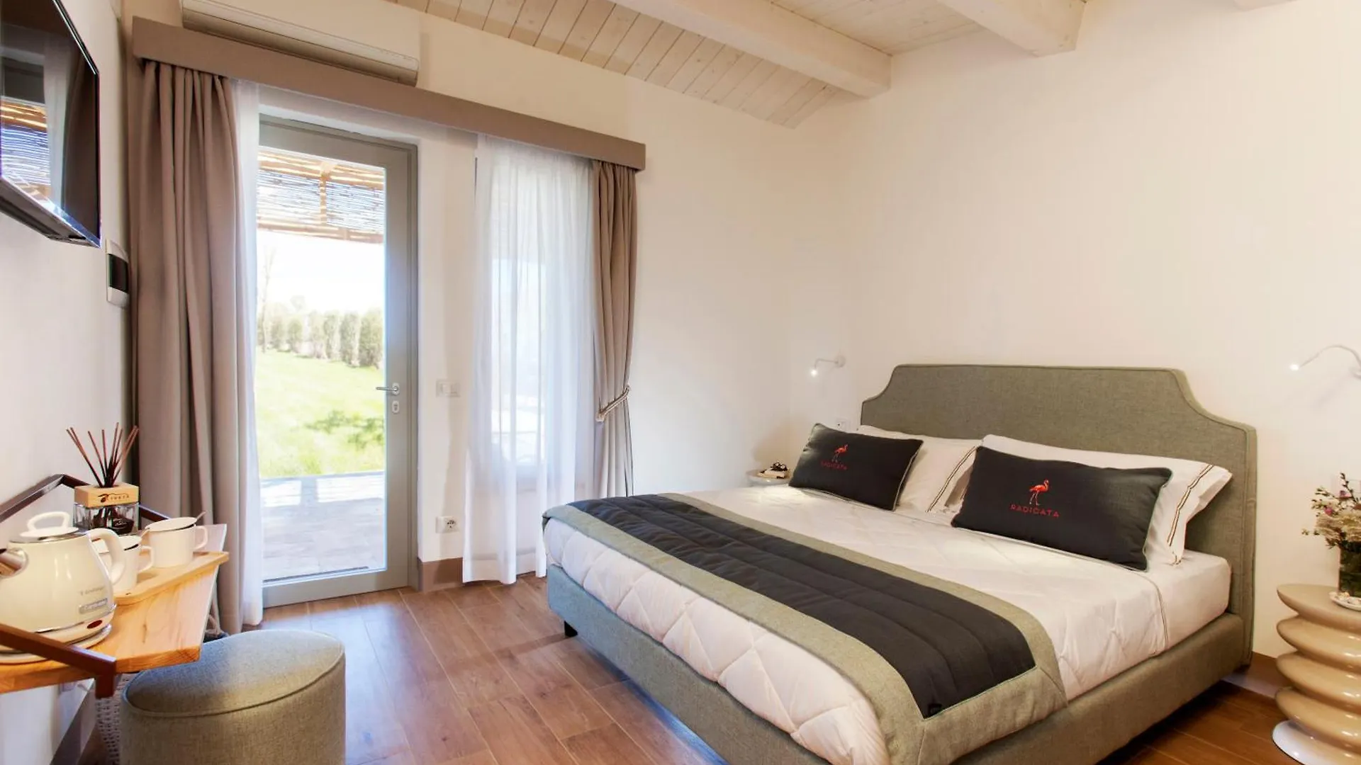 Radicata Tuscany Relais Albinia Farm stay
